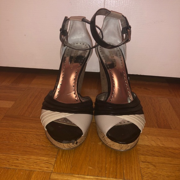 Black & Beige Heels - Picture 1 of 3